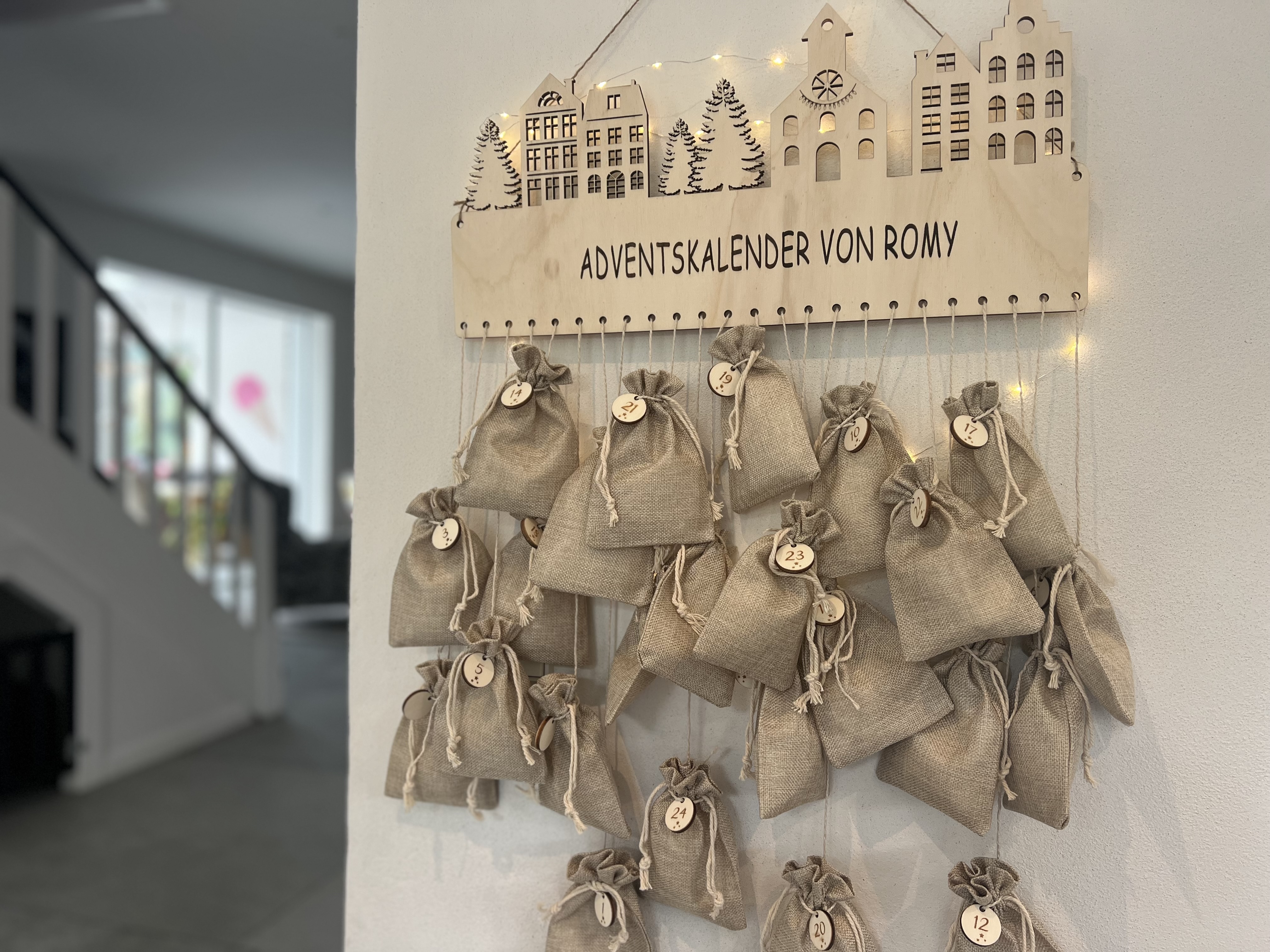 Adventskalender aus Holz personalisierbar