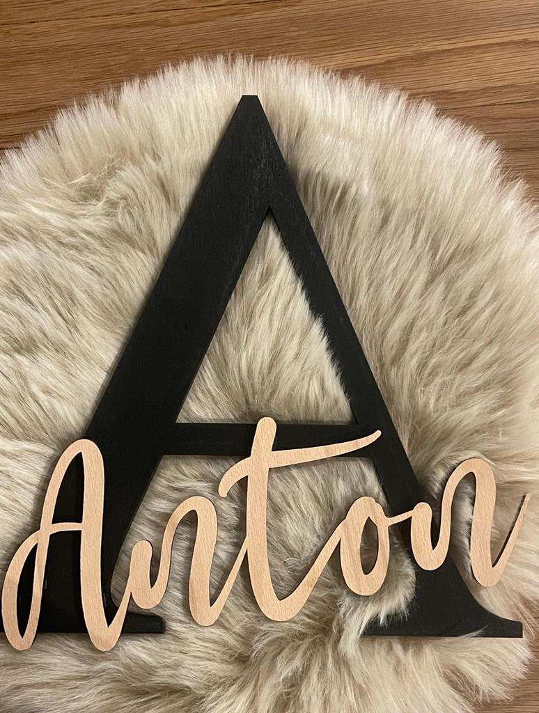 Türschild aus Holz personalisiert