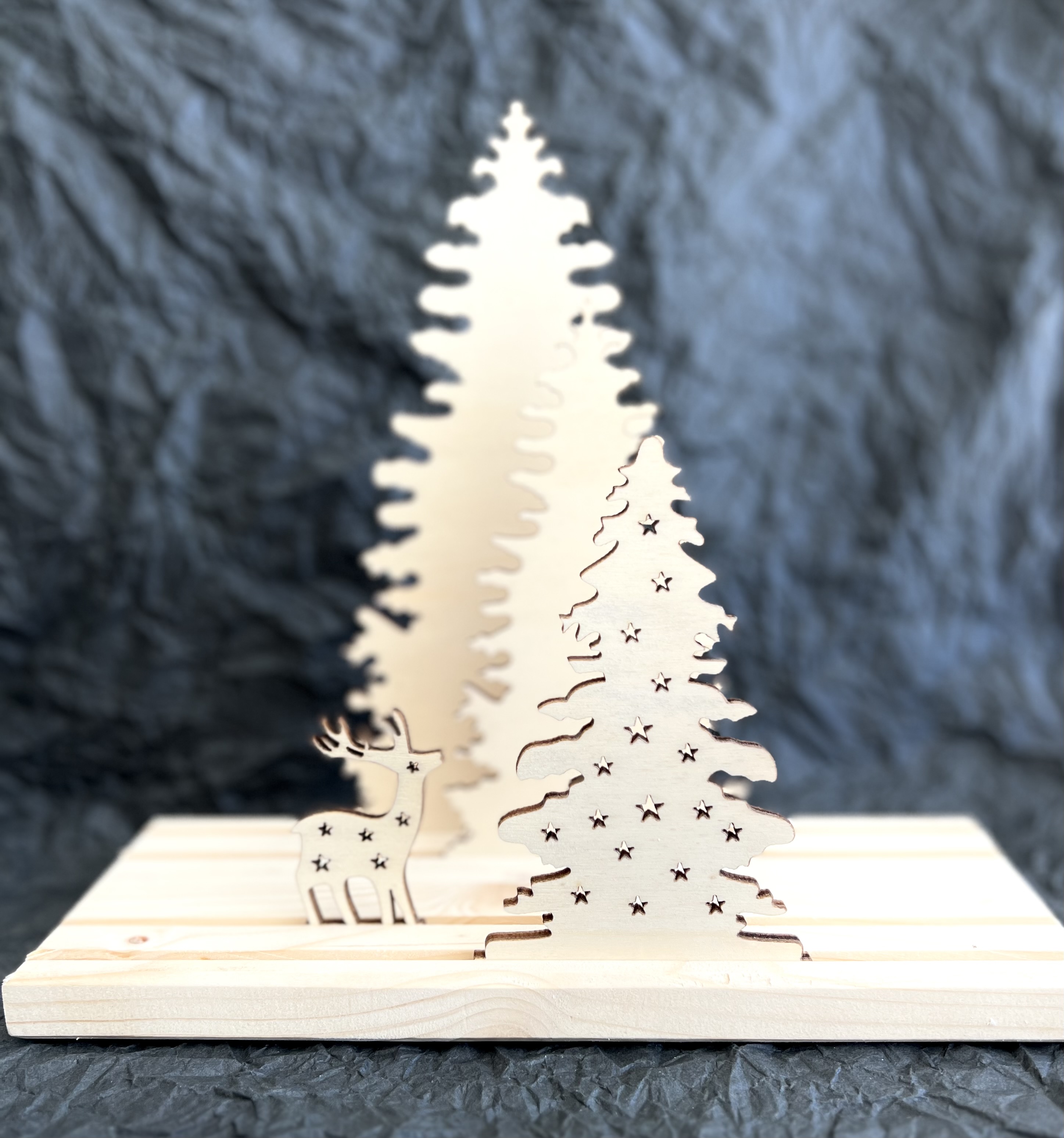 Dekoleiste Winterlandschaft