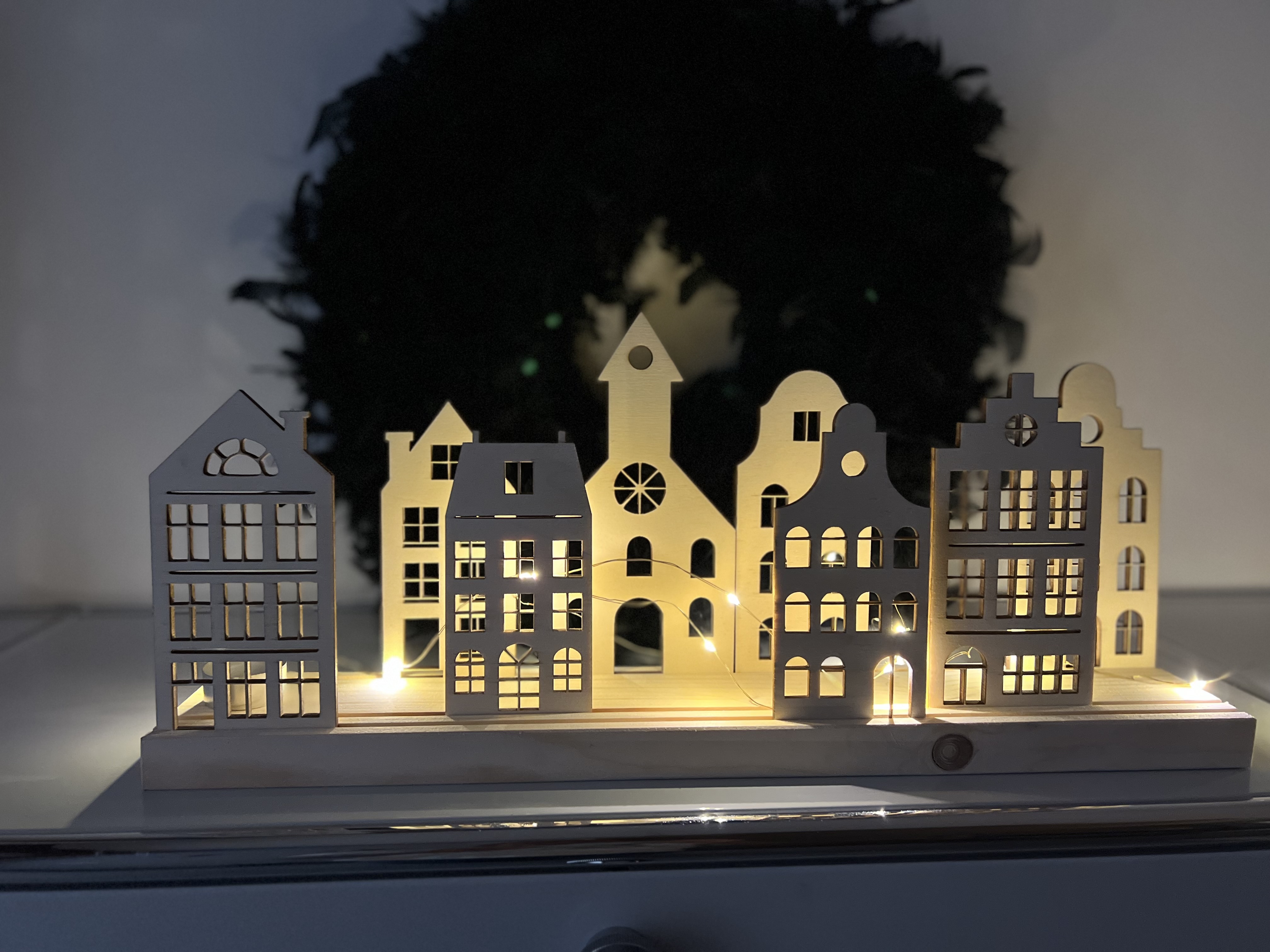 Dekoleiste Amsterdam Grachtenhäuser